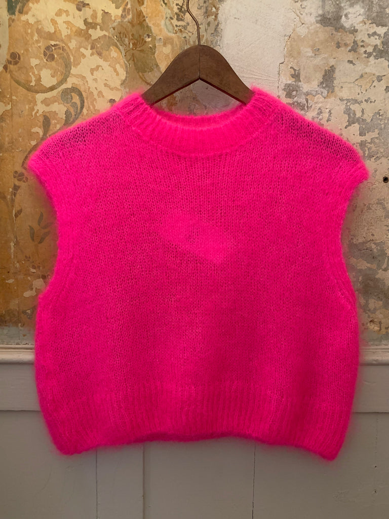 East London Trading Company Ost Monika Crop Vest with Round Neck
