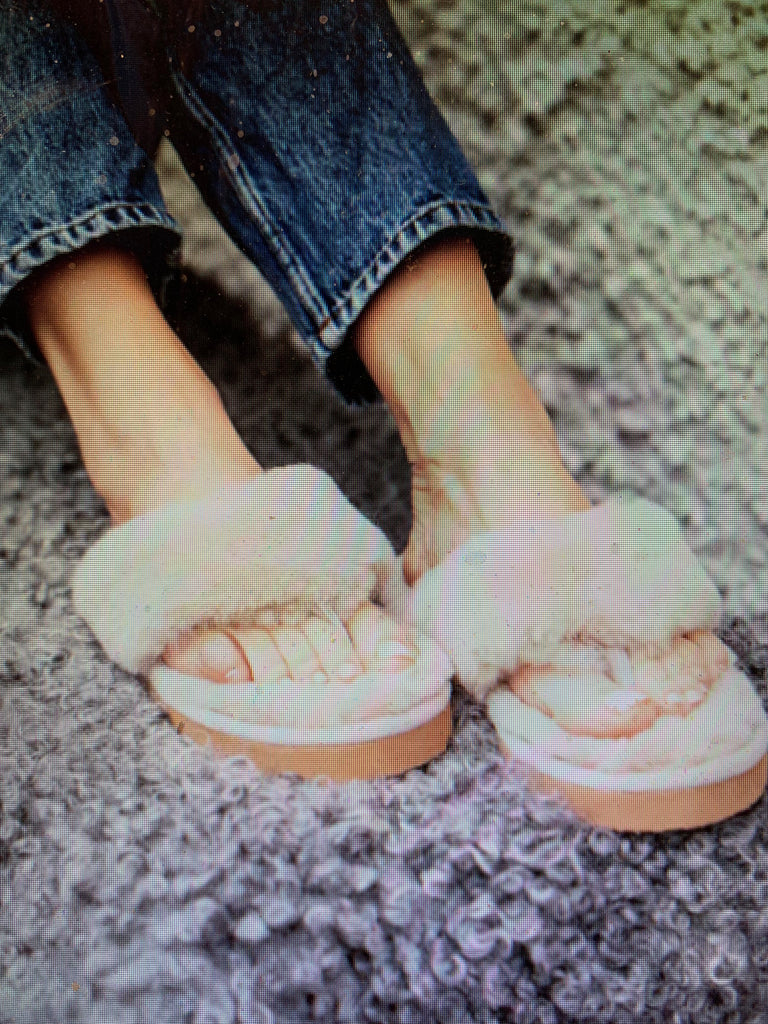 Jasmine Slippers