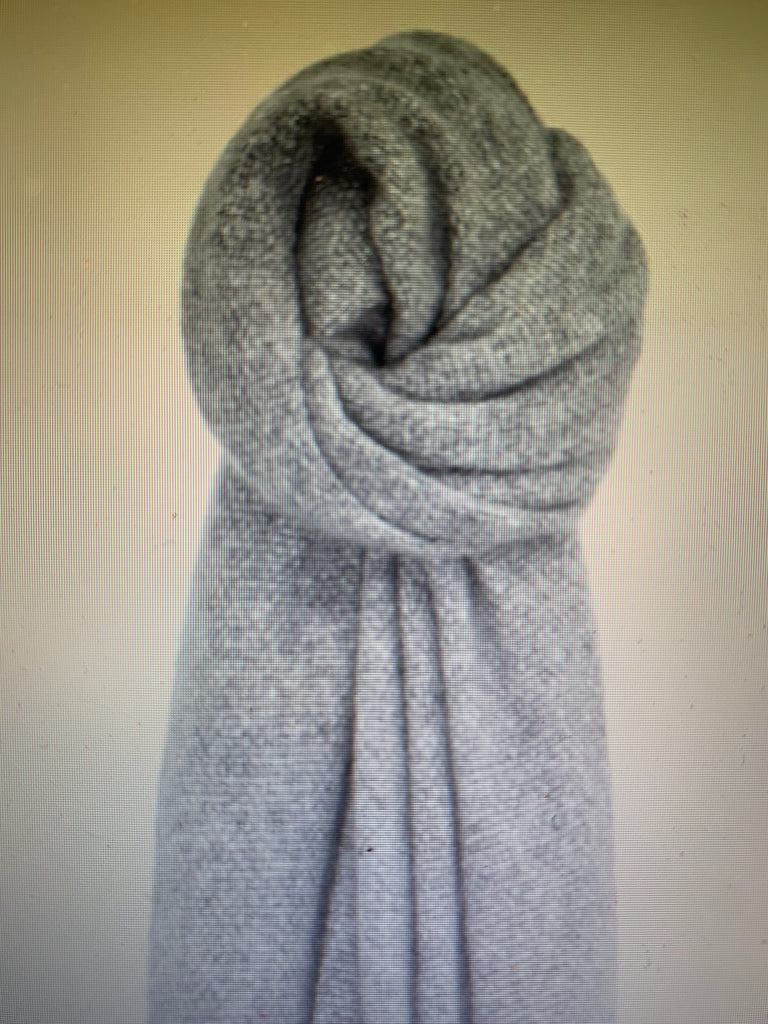 Oats and Rice Classic Knitted Grey Cashmere Scarf